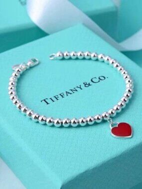 Tiffany & Co. classic heart bracelet